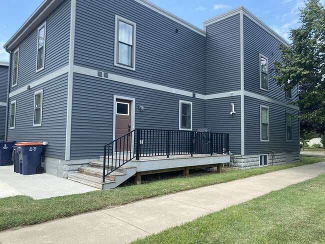 336 Maple Ave in Holland, MI - Building Photo - Building Photo