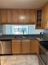 1526 Whitehall Dr in Davie, FL - Building Photo - Building Photo