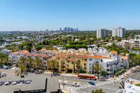 The Desmond Condominiums in West Hollywood, CA - Building Photo - Building Photo