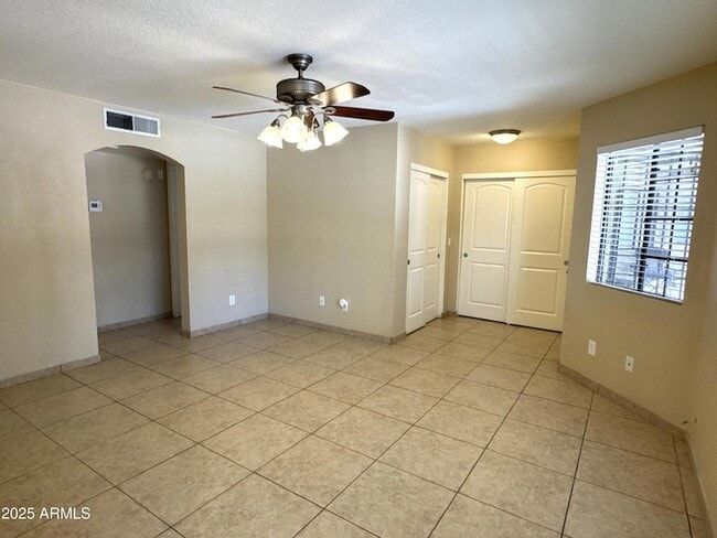925 S Longmore, Unit 124 in Mesa, AZ - Building Photo - Building Photo