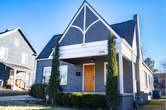 2208 E 13th St in Tulsa, OK - Building Photo - Building Photo