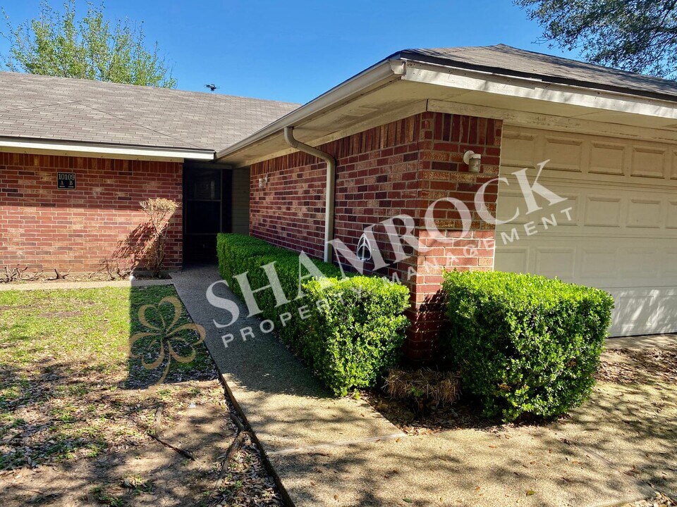 10109 Cordoba Ct in Waco, TX - Building Photo