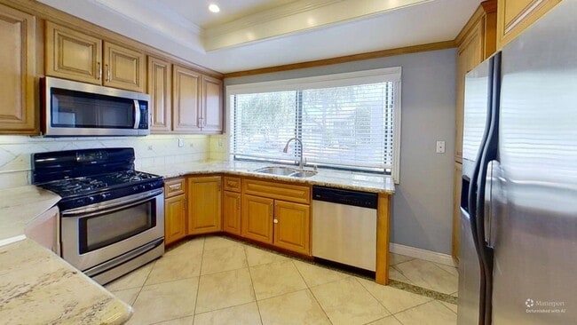 2 Goodwill Ct in Newport Beach, CA - Building Photo - Building Photo