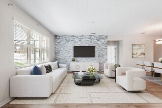 11421 Carlton Fields Dr in Riverview, FL - Building Photo - Building Photo