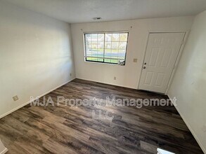 1413 W 1650 N in Layton, UT - Building Photo - Building Photo