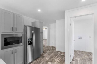 16820 Oak Leaf Ct in North Fort Myers, FL - Building Photo - Building Photo