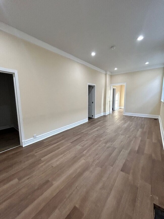 3653 S Hermitage Ave in Chicago, IL - Building Photo - Building Photo