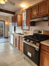 120 Cooper St in Manchester, PA - Building Photo - Building Photo