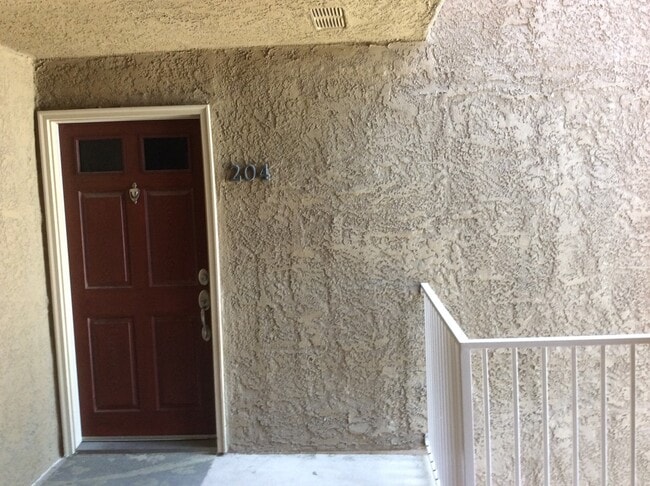 2500 San Gabriel Way in Corona, CA - Building Photo - Building Photo