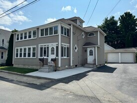 11 Park St in Maynard, MA - Building Photo