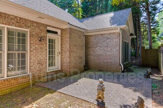 8 Indigo Cove in Greensboro, NC - Building Photo - Building Photo