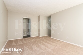 3243 Eastbrooke Ct in Indianapolis, IN - Building Photo - Building Photo