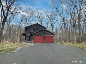 1315 Purchase Brook Rd in Southbury, CT - Building Photo - Building Photo