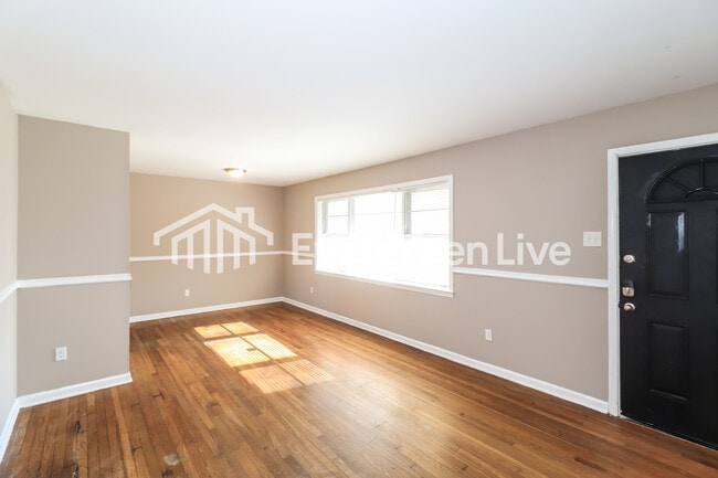 1404 Old Hickory Rd in Memphis, TN - Building Photo - Building Photo