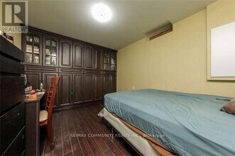 93 Muskox Dr in Toronto, ON - Building Photo - Building Photo