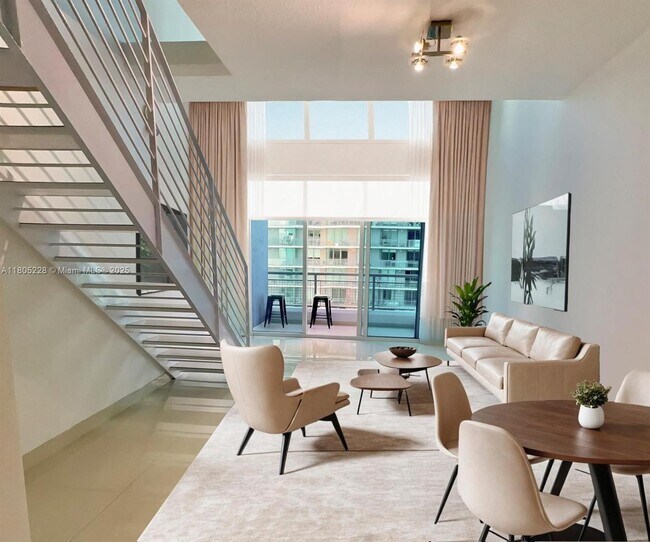 60 SW 13th St, Unit 2618 in Miami, FL - Building Photo - Building Photo
