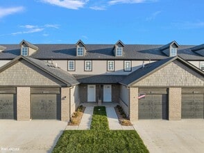 28120 Delano Dr in New Baltimore, MI - Building Photo - Building Photo