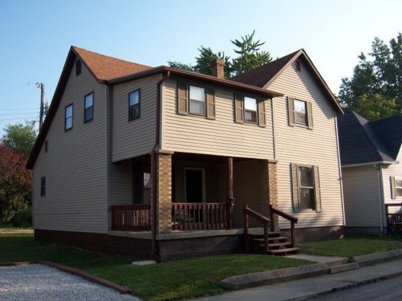 440 E Church St in Brazil, IN - Building Photo