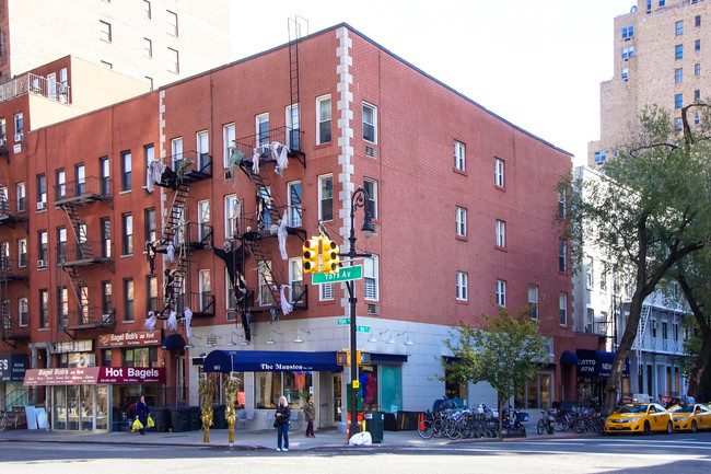 1634 York Ave in New York, NY - Foto de edificio - Building Photo