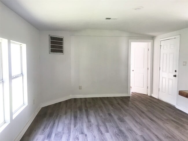 property at 3510 Fox Dr