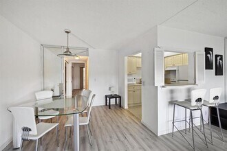 146 Suffolk F in Boca Raton, FL - Building Photo - Building Photo