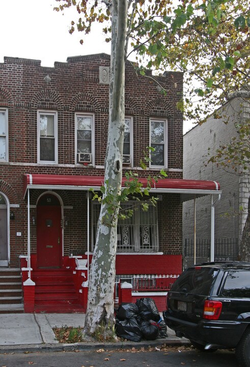 53 E 94th St in Brooklyn, NY - Foto de edificio