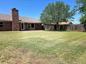 6 Anita Ln in Wichita Falls, TX - Building Photo - Building Photo