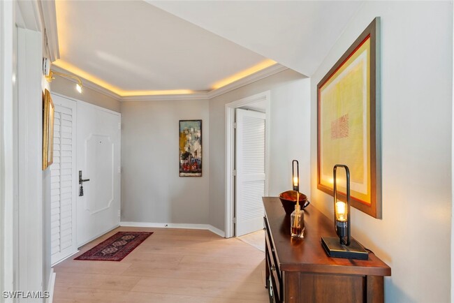 property at 5555 Heron Point Dr
