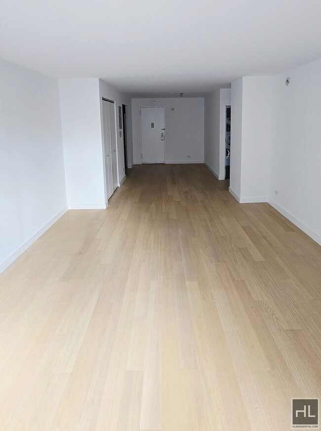 East 39th Street in New York, NY - Building Photo - Building Photo