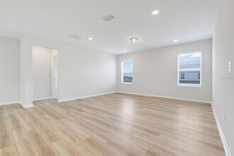 7357 Ivy Tendril Ave in Orlando, FL - Building Photo - Building Photo