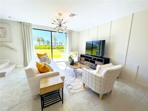 14297 Oviedo Pl in Tice, FL - Building Photo - Building Photo