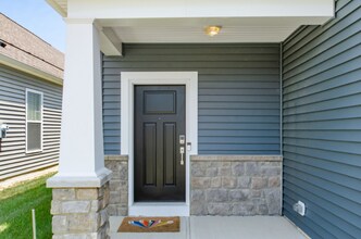 3298 Shoal Way in Shawnee Hills, OH - Building Photo - Building Photo