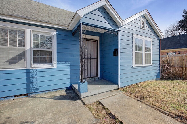 property at 1052 National St