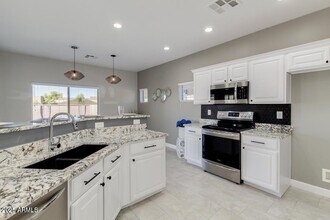 18462 N Jameson Dr in Maricopa, AZ - Building Photo - Building Photo