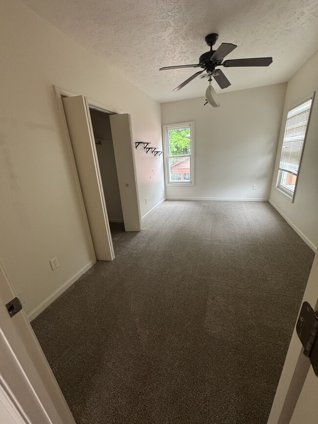 238 W Orleans St, Unit #3 in Otsego, MI - Building Photo - Building Photo