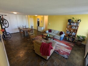 1245 4th St SW, Unit Apt E604 in Washington, DC - Building Photo - Building Photo