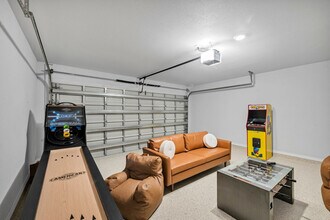 2785 Eltonne Gdns Dr in Corpus Christi, TX - Building Photo - Building Photo