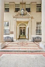 30 5th St NE, Unit 105 in Atlanta, GA - Building Photo - Building Photo