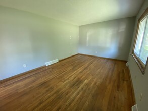1540 Pennsylvania Ave in Des Moines, IA - Building Photo - Building Photo