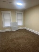 1000 17th Ave in Altoona, PA - Foto de edificio - Building Photo