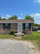 4648 Forest Ridge Dr in Nashville, TN - Building Photo