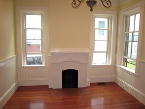 9 Prospect Hill Ave in Somerville, MA - Building Photo - Building Photo