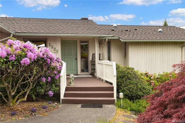 5523 105th Ave NE in Kirkland, WA - Building Photo - Building Photo