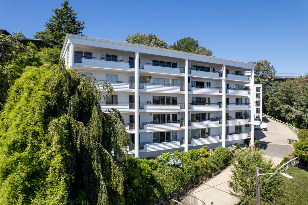 CARLETON HOUSE CONDOMINIUM in Seattle, WA - Foto de edificio