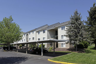 Hidden Creek Apartments in Longview, WA - Building Photo - Building Photo