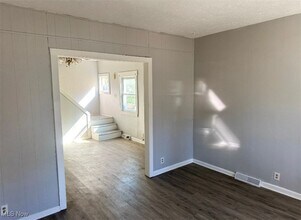 1017 Washington Ave in Lorain, OH - Building Photo - Building Photo