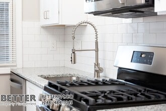 1980-1982 Clarkdale St in Detroit, MI - Building Photo - Building Photo