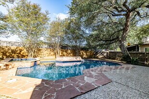 16615 Raven Glenn in San Antonio, TX - Building Photo