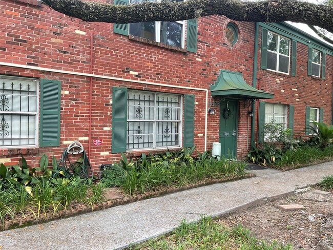 11639 Chimney Rock Rd