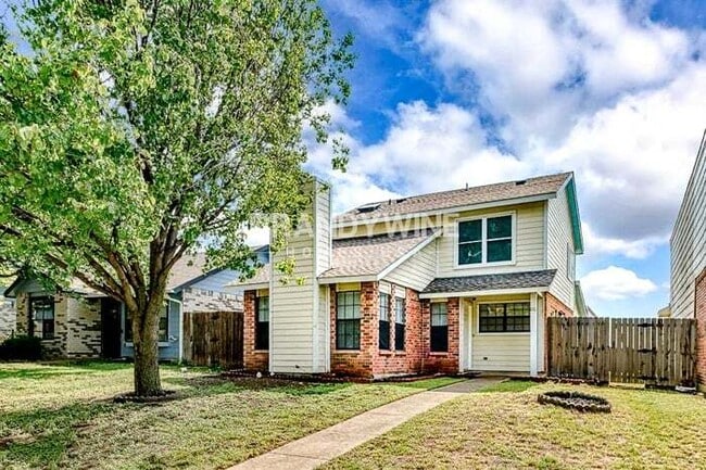 120 Callender Dr in Fort Worth, TX - Building Photo - Building Photo